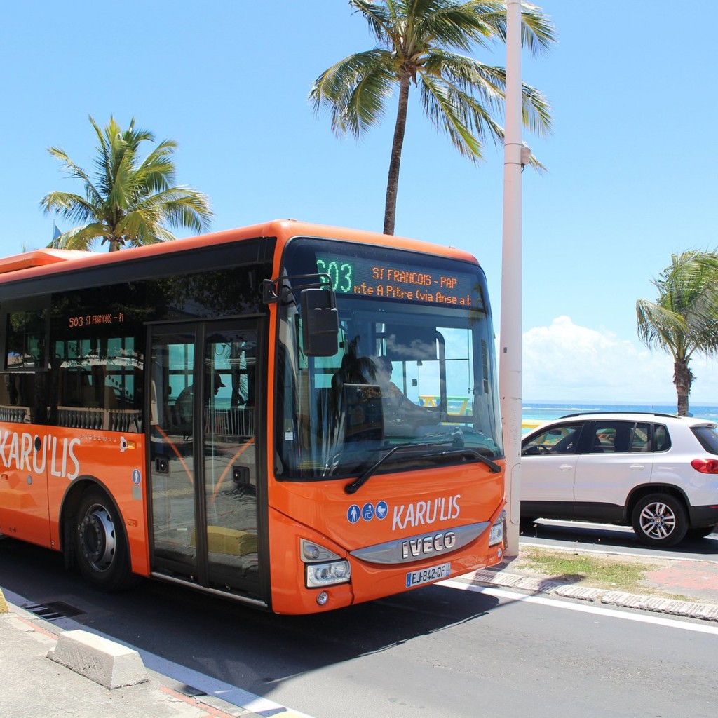 bus en guadeloupe